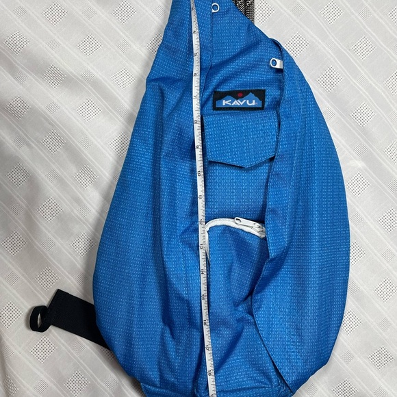 KAVU Rope Sling Bag – Blue Tarp | NWT - Picture 2 of 13